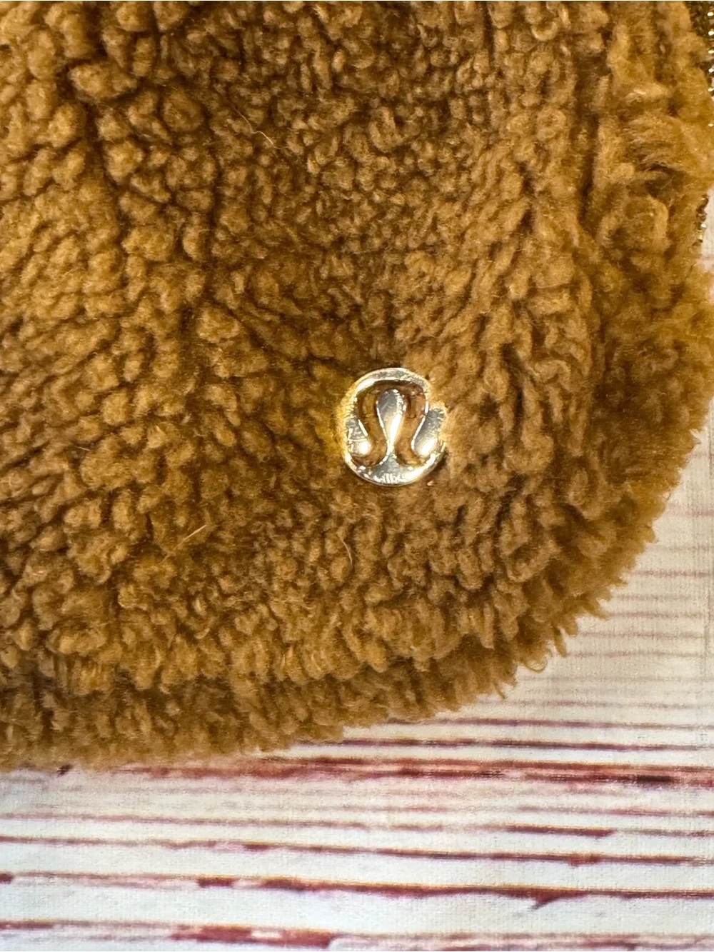 Lululemon Everywhere Belt Bag 1L Fleece Gold Hardware in Burnt Caramel
